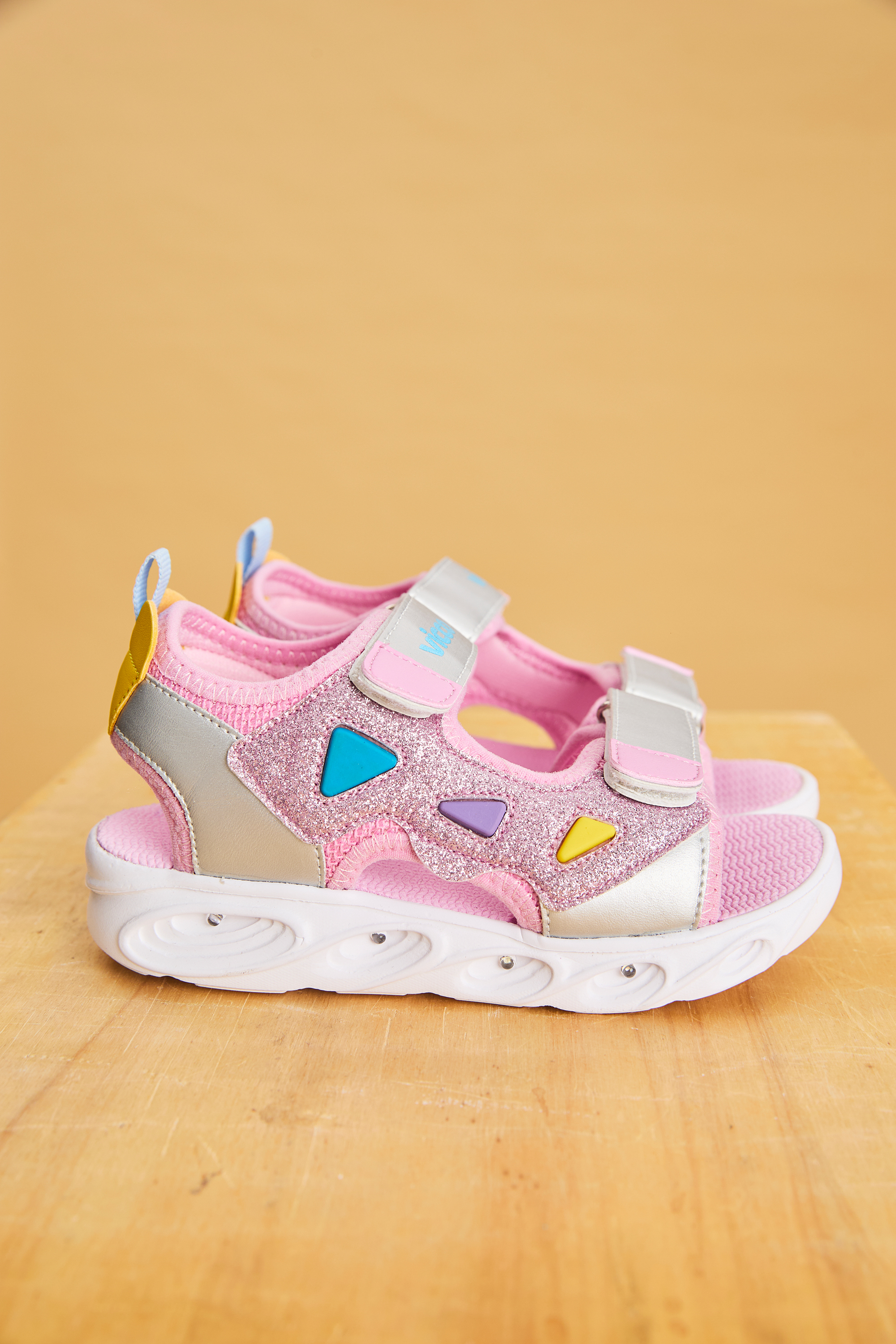 Vicco Vicco Hilda Işıklı Kız Bebek Pembe Sandalet Vicco'da! Pembe - 2. görsel